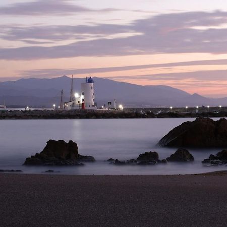 Marina Del Castillo, Duquesa Beachfront Apartment 마닐바 외부 사진