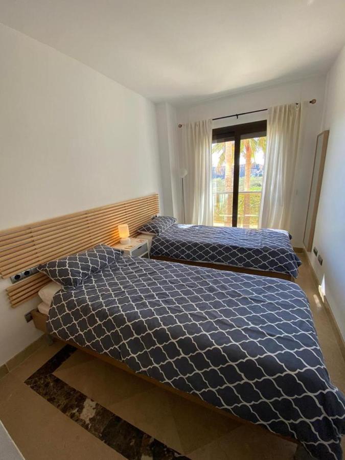 Marina Del Castillo, Duquesa Beachfront Apartment 마닐바 외부 사진